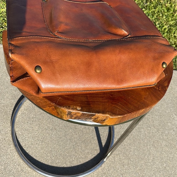 Patricia Nash Toscano tote with studs and rivets - Picture 6 of 10